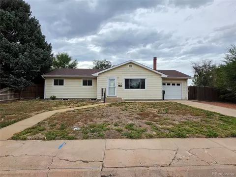 303 Belmont Pl, Fort Morgan, CO 80701