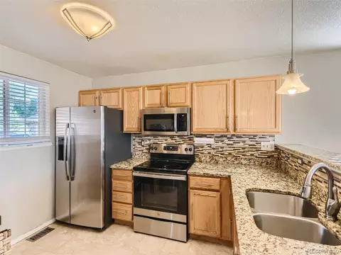 14393 E 47th Dr, Denver, CO 80239 photo 6
