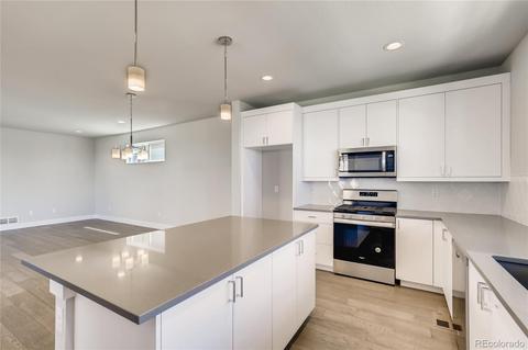 21441 E 60th Ave, Aurora, CO 80019 photo 8