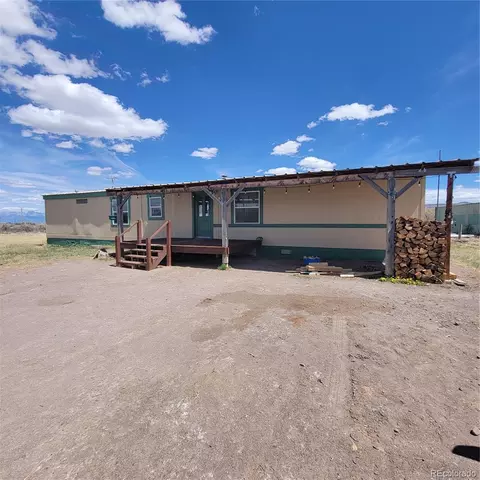 930 8th St, Sanford, CO 81151