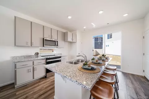 Kitchen - 22052 E 38th Pl, Aurora, CO 80019 photo 2 of 3