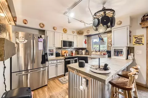 Kitchen - 4845 S Taft St, Morrison, CO 80465 photo 1 of 3