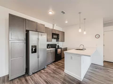 8475 E 36th Ave #210, Denver, CO 80238 photo 3