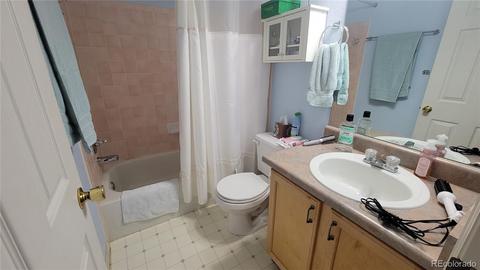2105 E 103rd Ave, Thornton, CO 80229 photo 7