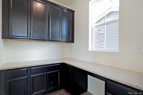 26204 E 4th Pl, Aurora, CO 80018 photo 10