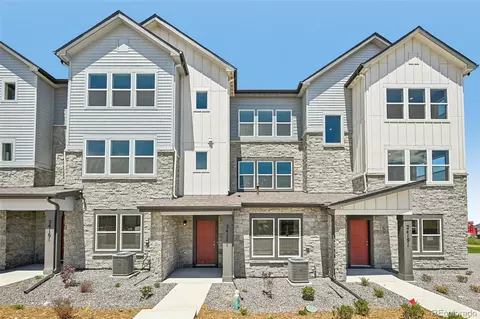 24121 E 54th Pl, Aurora, CO 80019