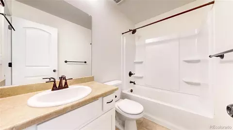 Bath - 1723 Thrive Dr, Windsor, CO 80550 photo 1 of 1