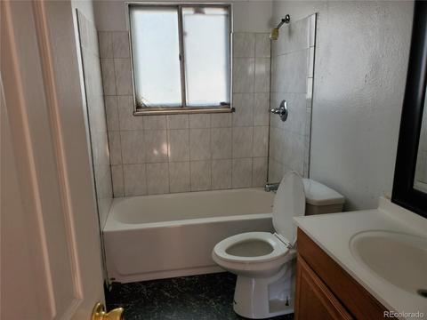 5501 Carson St, Denver, CO 80239 photo 10