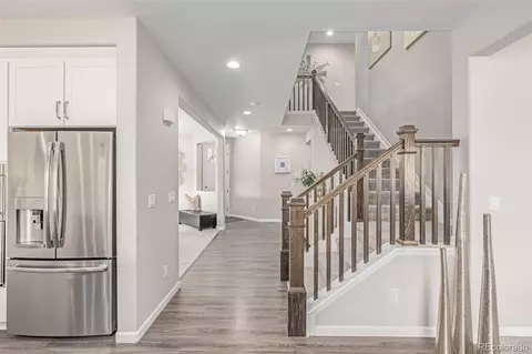 Entry Way - 26654 E Indore Ave, Aurora, CO 80016 photo 3 of 10