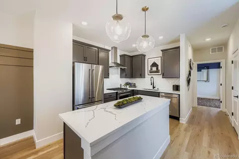 Kitchen - 15266 W 68th Loop, Arvada, CO 80007 photo 2 of 5