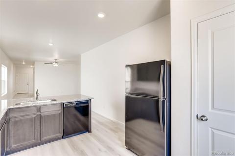 327 Spruce St, Bennett, CO 80102 photo 10