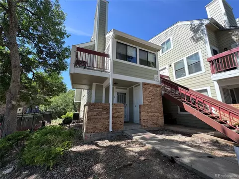 922 S Dearborn Way #1, Aurora, CO 80012