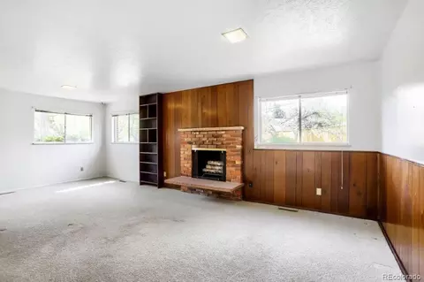 Living - 2961 Lorraine Ct, Boulder, CO 80304 photo 6 of 7