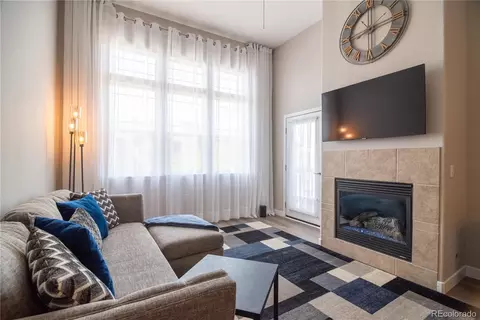 15470 Canyon Rim Dr #304, Englewood, CO 80112