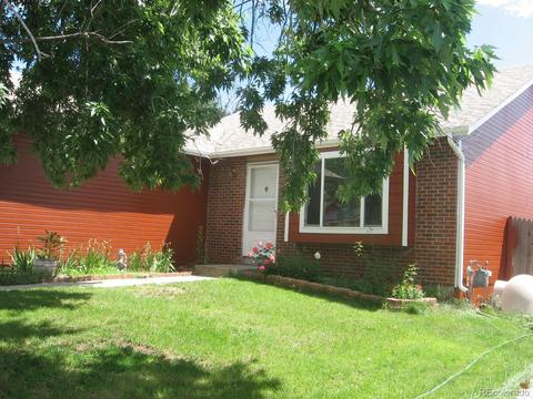 14752 Elk Pl, Denver, CO 80239 photo 1