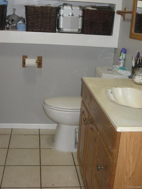 14752 Elk Pl, Denver, CO 80239 photo 6