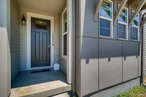 10899 E 25th Dr, Aurora, CO 80010 photo 2