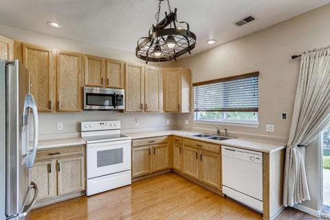 20507 E Lehigh Pl, Aurora, CO 80013 photo 9