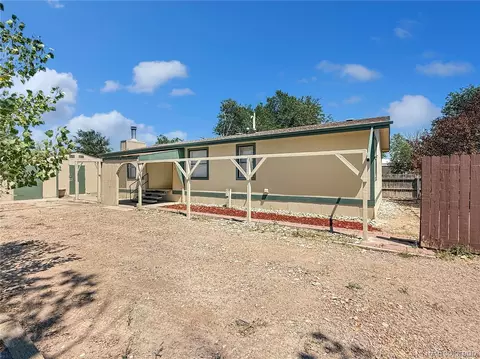 349 E Stewart Dr, Pueblo, CO 81007