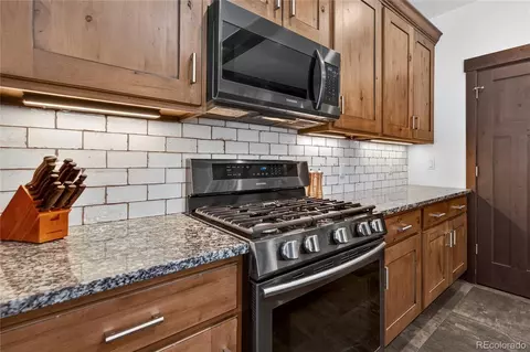 Kitchen - 210 Quill Ct, Fraser, CO 80442 photo 3 of 5