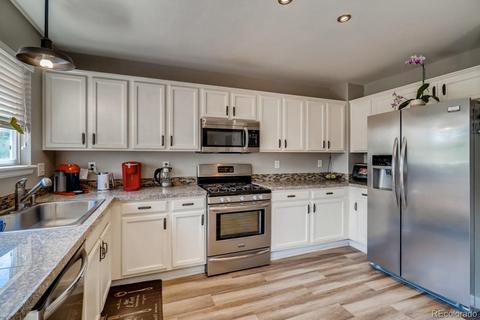 20506 E Kenyon Pl, Aurora, CO 80013 photo 4
