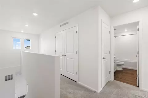 Entry Way - 24246 E 53rd Dr, Aurora, CO 80019 photo 2 of 2