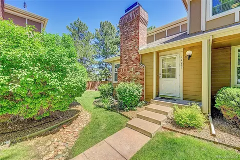 14291 E Dickinson Dr #D, Aurora, CO 80014