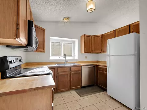 Kitchen - 4684 Eugene Way, Denver, CO 80239 photo 2 of 2