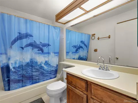 Bath - 4684 Eugene Way, Denver, CO 80239 photo 1 of 2