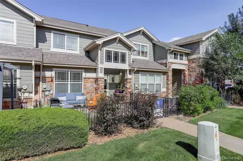 1885 S Buchanan Cir, Aurora, CO 80018