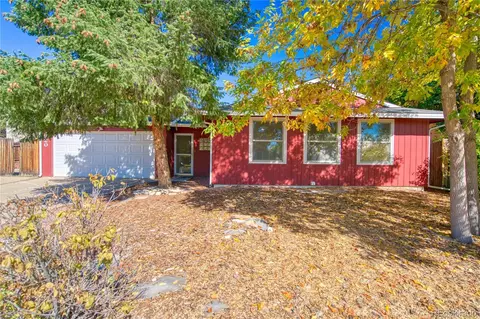 620 Independence Dr, Longmont, CO 80504