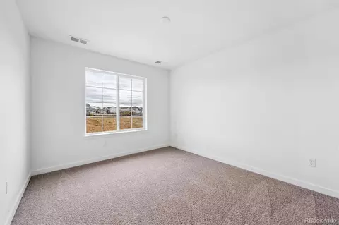 Bedroom - 25171 Evans Dr, Aurora, CO 80018 photo 3 of 5