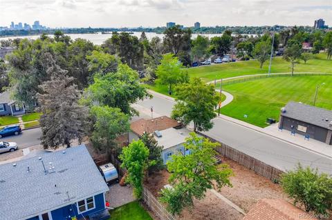 2401 Benton St, Edgewater, CO 80214 photo 2