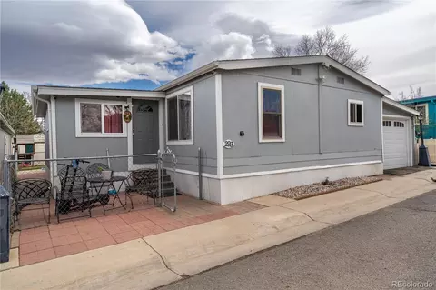 1400 S Collyer St, Longmont, CO 80501