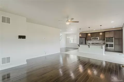 Living - 22691 E Narrowleaf Cir, Aurora, CO 80016 photo 2 of 6