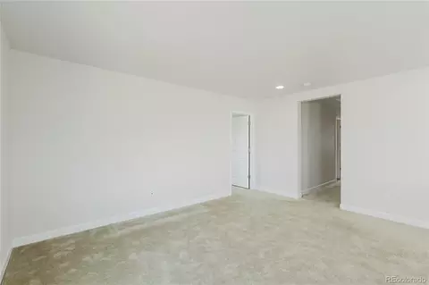 Living - 22691 E Narrowleaf Cir, Aurora, CO 80016 photo 4 of 6