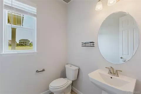 Bath - 22691 E Narrowleaf Cir, Aurora, CO 80016 photo 1 of 5