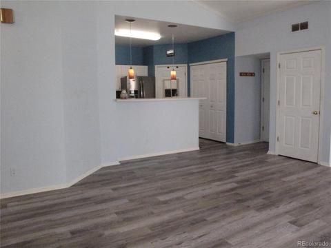 12341 E 2nd Dr, Aurora, CO 80011 photo 4
