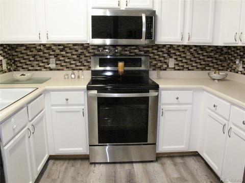 12341 E 2nd Dr, Aurora, CO 80011 photo 8