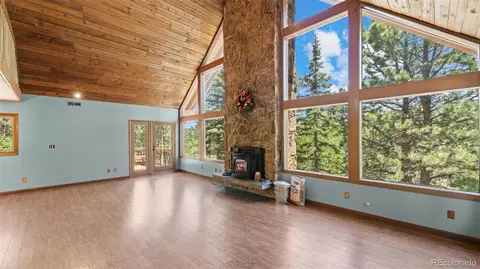 Living - 506 Ridge Rd, Divide, CO 80814 photo 4 of 5