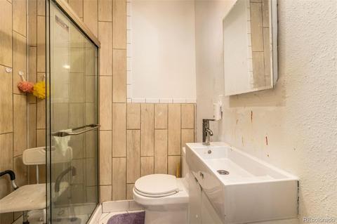 2709 Jackson St, Denver, CO 80205 photo 11