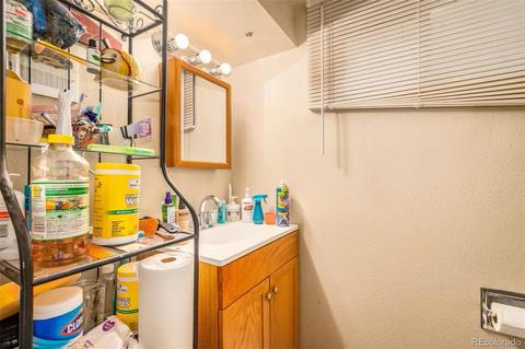2709 Jackson St, Denver, CO 80205 photo 9