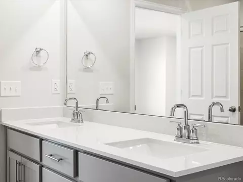22360 E 8th Ave, Aurora, CO 80018 photo 18