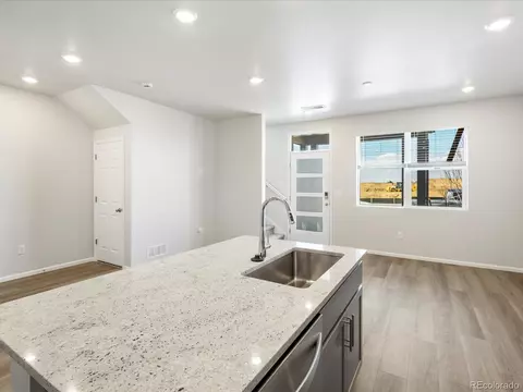 22360 E 8th Ave, Aurora, CO 80018 photo 10
