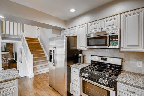 6411 E Otero Pl, Centennial, CO 80112 photo 8