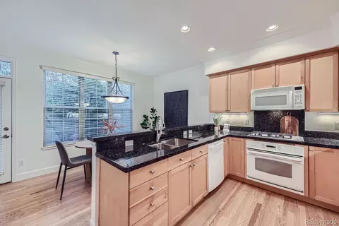 7755 E 4th Ave, Denver, CO 80230 photo 9