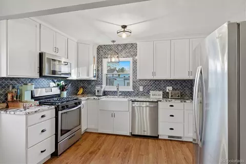 4800 S Fox St, Englewood, CO 80110
