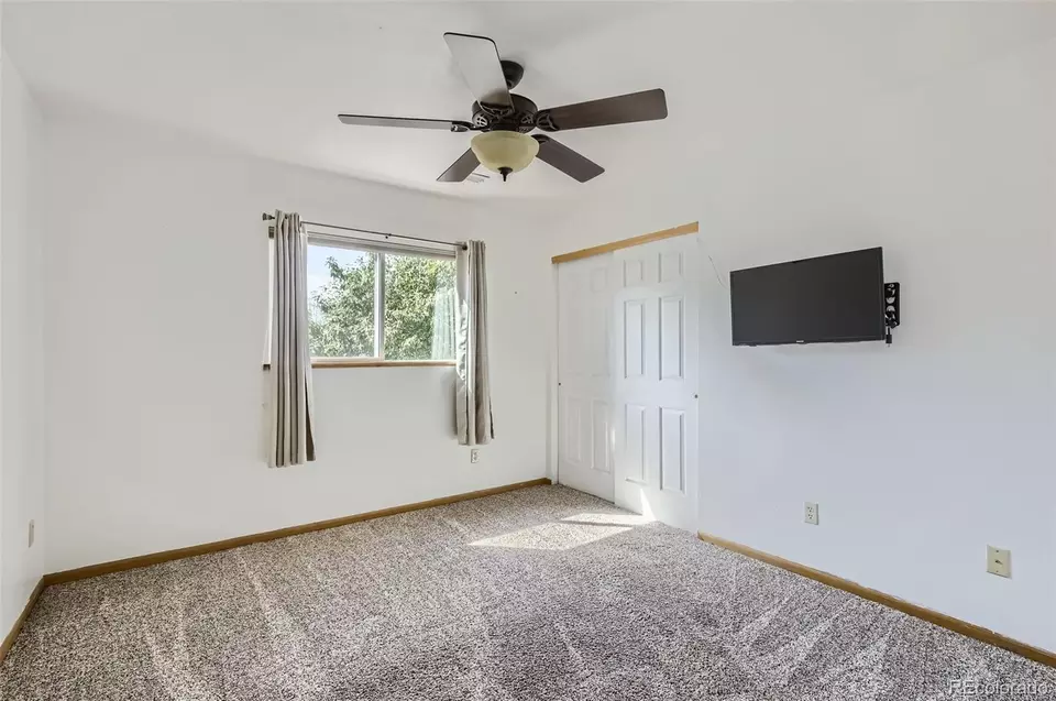 Bedroom - 296 Acacia Dr, Loveland, CO 80538 photo 3 of 8