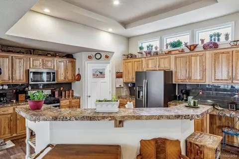 257 5th Ave, Deer Trail, CO 80105