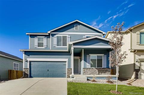 321 Spruce St, Bennett, CO 80102 photo 2